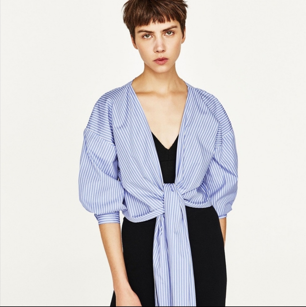 Wrap-Front Top - Picture 5 of 10